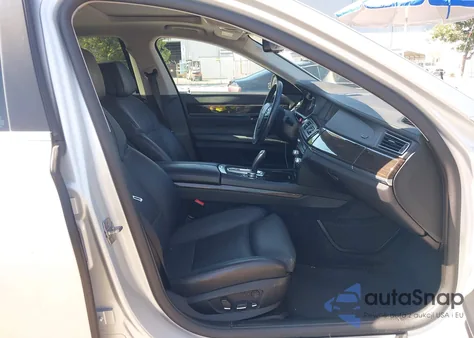 2011 BMW 750Li from USA, damaged, VIN WBAKB8C51BC851635